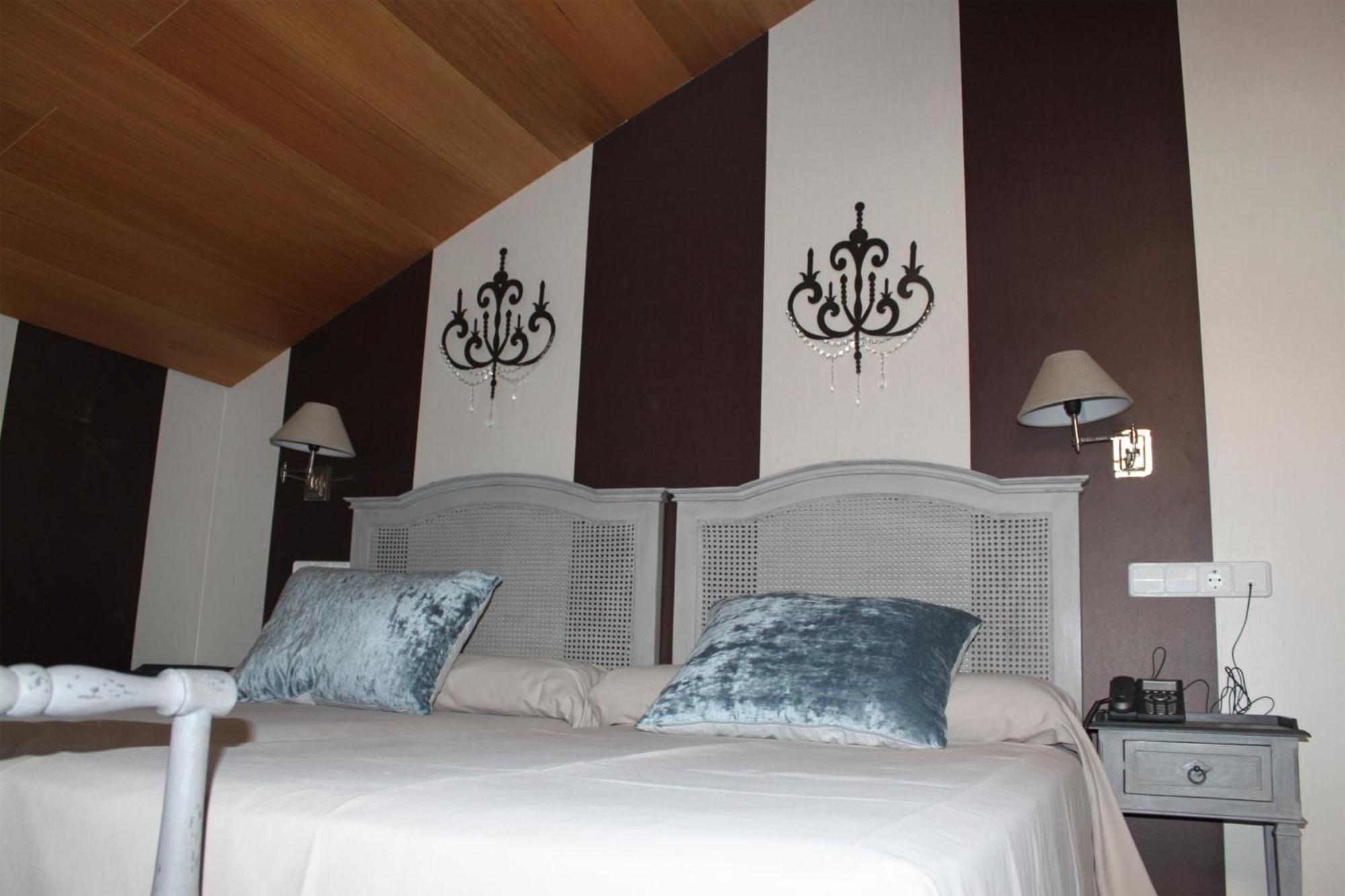 Hotel Villa Maria กาบรา ภายนอก รูปภาพ